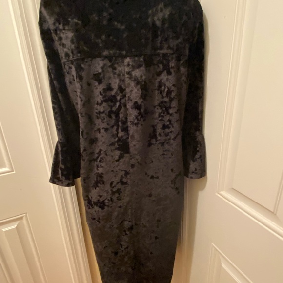 Billy T women’s velvet mini cocktail dress V-neck bell sleeve cuff collar choker - Picture 9 of 15